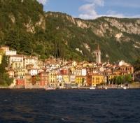 Como Village